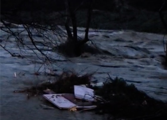 Υπάρχει ανάγκη για άμεση έναρξη εργασιών σε ρέματα της περιοχής, προκειμένου να υπάρξει προστασία από πλημμύρες.