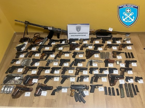 Εντυπωσιακή σύλληψη Τούρκου από το Λιμεναρχείο στην Αλεξανδρούπολη.