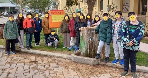 Δράσεις μαθητών Δημοτικού Σχολείου, για την προστασία απολιθωμένου κορμού.