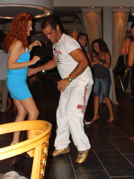 Σεμινάριο και πάρτυ Salsa Cubana στο Δελφίνι lounge bar.