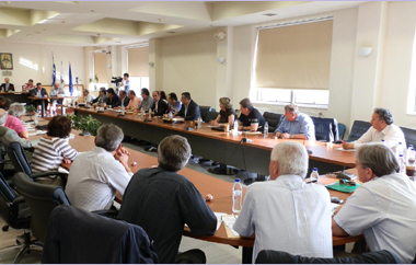 Με 39 θέματα στην ημερήσια διάταξη.
