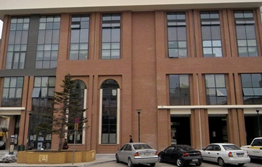 Το δικαστήριο αποφάσισε να την αναβάλει για μια ημερομηνία στην οποία θα είναι η μοναδική υπόθεση της ημέρας.
