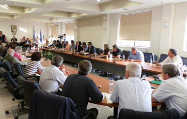 Δύο είναι τα θέματα που θα συζητηθούν.