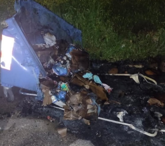 Απαράδεκτη "συνήθεια" ορισμένων αγνώστων στην Αλεξανδρούπολη η καταστροφή δημόσιας περιουσίας.