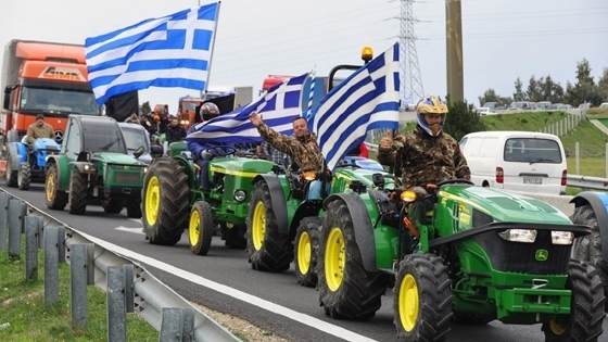 «Ζεσταίνουν» τα τρακτέρ τους οι αγρότες - Νέες κινητοποιήσεις τέλος Ιουλίου