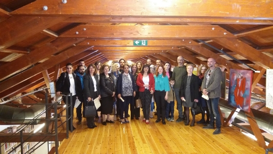 Συμμετέχοντες, ζωγράφοι και εμπλεκόμενοι της έκθεσης.