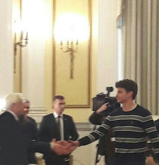 Μια ακόμη  διάκριση έφερε στην Αλεξανδρούπολη ο μαθητής της Α’ τάξης του 1ου Λυκείου Αλεξανδρούπολης, Ορέστης Τσαταλμπασίδης. 