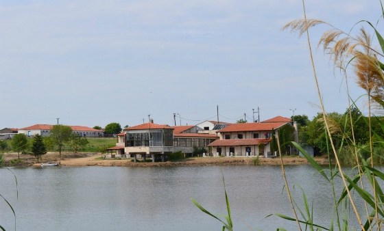 Οι φωτογραφίες είναι από το "Τυχερό τώρα"