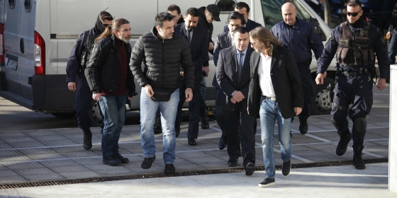 Καταγγελία: Η Ελλάδα παραδίδει σε αντικαθεστωτικούς, Τούρκους που περνούν τον Έβρο και ζητούν άσυλο