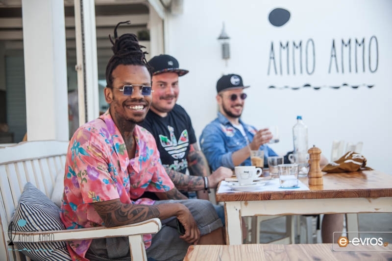 Επικό καλοκαιρινό party με Floyd Lavine στο Ammo Ammo (video)