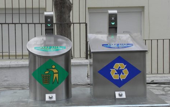 Οι ημιυπόγειοι κάδοι έφτασαν στην Αλεξανδρούπολη 