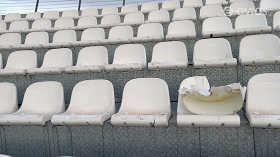 Σε άθλια κατάσταση το δημοφιλέστερο (και μοναδικό) θερινό θέατρο στην πόλη