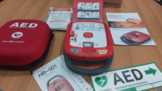 Δήμος Αλεξανδρούπολης: Αυτόματοι απινιδωτές σε δημόσια κτίρια και αθλητικούς χώρους