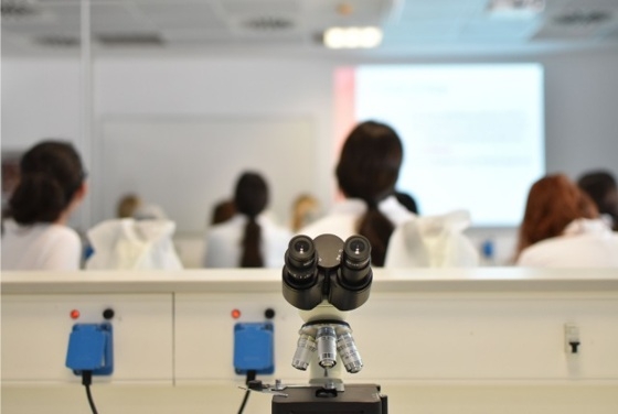 Το θέμα του συνεδρίου είναι η «Βιολογία Συστημάτων: σύνδεση της Επιγενετικής με την Ασθένεια και την Ανάπτυξη του Ανθρώπου»