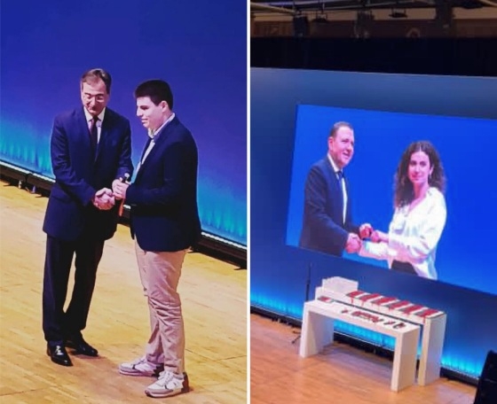 Στο πλαίσιο του προγράμματος «Μπροστά για την Παιδεία» βραβεύθηκαν αριστούχοι απόφοιτοι Λυκείων, που διακρίθηκαν στις Πανελλαδικές Εξετάσεις 2022 – 2023.