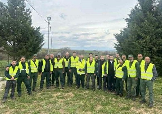 Η λειτουργία του φυτωρίου θα βασίζεται κατά κύριο λόγο σε εργαζόμενους από την τοπική κοινότητα, ενισχύοντας την τοπική απασχόληση.