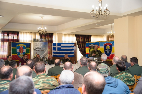 Στιγμιότυπο από την ημερίδα όπου μιλάει ο Διοικητής Δ.Σ.Σ. Στργ Γεώργιος Καμπάς