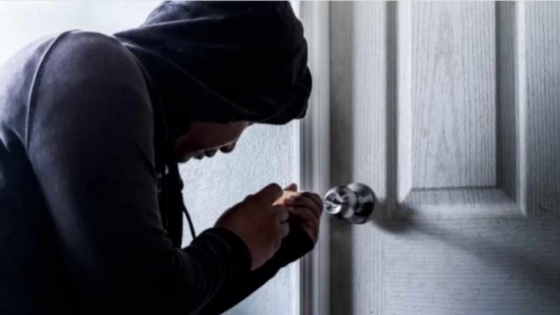 Στα χέρια της Αστυνομίας ο δράστης που άνοιγε καταστήματα & οικίες στην Αλεξανδρούπολη