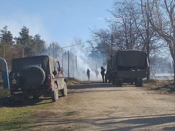 Μάθετε πως μπορείτε να βοηθήσετε τις ελληνικές δυνάμεις που επιχειρούν στα ελληνοτουρκικά σύνορα