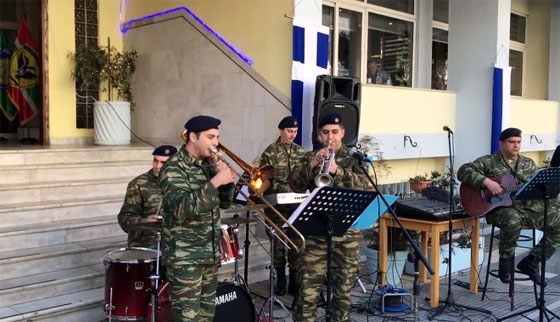 Η ΧΙΙ Μηχανοκίνητη Μεραρχία Πεζικού «ΕΒΡΟΥ» μας βάζει στο πνεύμα των Χριστουγέννων!