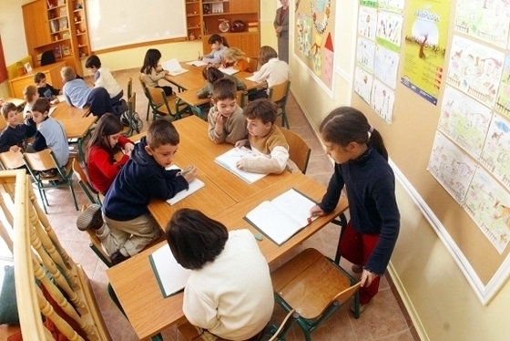 Παράταση των εγγραφών σε Νηπιαγωγεία και Δημοτικά σχολεία