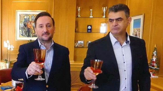 Προκλητική απευθείας ανάθεση Ζαμπούκη σε αδερφή Αντιδημάρχου