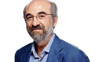 Κατόπιν επίσημης πρόσκλησης θεσμικών φορέων της χώρας.
