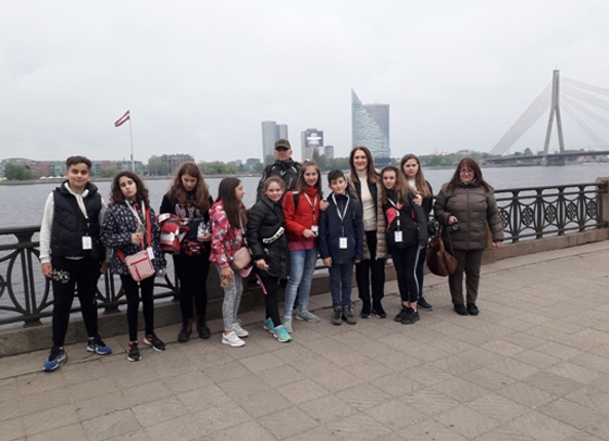 To 11o Δημοτικό Αλεξανδρούπολης έκανε “Log in Nature” στην μακρινή Λετονία!