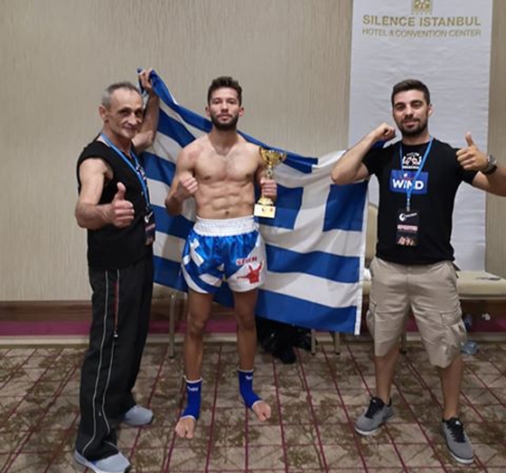 Νίκος Αγλαμίδης: Ο Αλεξανδρουπολίτης αθλητής που "ισοπέδωσε" τον Τούρκο μέσα σε 90'' (video)