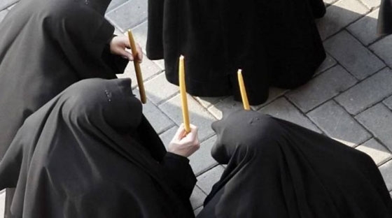 Μητροπολίτης Ξάνθης: Η γυναίκα που εμφανίζεται ως Μοναχή Άννα & ο Καρασακαλίδης εξαπατούν τον λαό