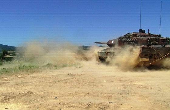 Αλεξανδρούπολη: Εντυπωσιακές εικόνες από τις βολές στα Πετρωτά (video)