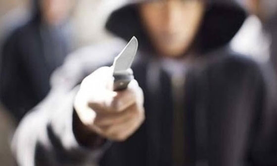 Παράνομοι μετανάστες έδεσαν και λήστεψαν με την απειλή μαχαιριού κάτοικο του Έβρου
