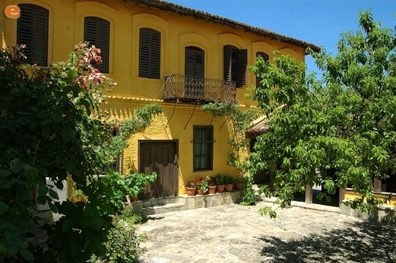 Xορευτική παράσταση με τίτλο «Βάρκα με μεταξωτά πανιά» στο Μουσείο Μετάξης