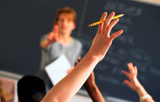 Οι προσφερόμενες όμως θέσεις είναι 12 ενώ οι εκπαιδευτικοί σε 'κινητικότητα' 29.