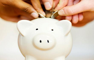 Για σκεφτείτε, με δύο ευρώ στην άκρη το χρόνο πόσα μπορούν να μαζευτούν!