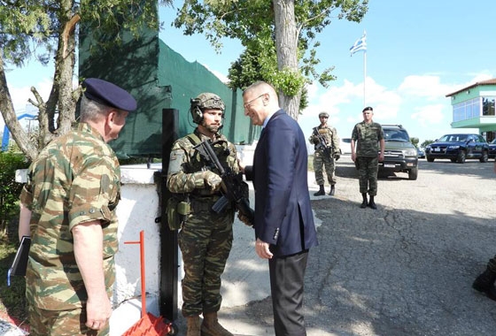 Ο υφυπουργός Εθνικής Άμυνας επισκέφθηκε μονάδες & φυλάκια στον Έβρο
