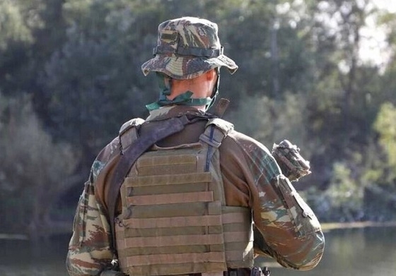 Σε επιφυλακή οι αρμόδιες αρχές στον Έβρο, μετά τον τραυματισμό αλλοδαπού από πυρά.