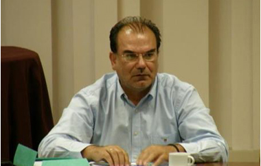 Εξηγεί τους λόγους που το οδήγησαν σε αυτή την απόφαση.