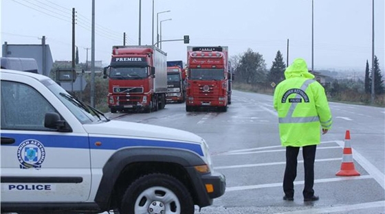 Αυξημένα μέτρα της Τροχαίας ενόψει της 28ης Οκτωβρίου