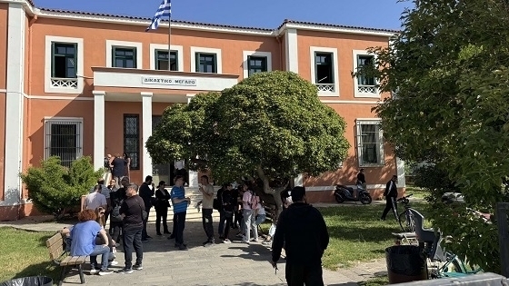 Τέσσερα τα αιτήματα για την απόκτηση της επιμέλειας των δίδυμων παιδιών.
