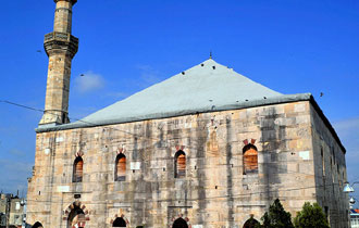 Θα κλείσει η οδός Θεοτοκοπούλου για τα αυτοκίνητα και θα επιτρέπεται η διέλευση μόνο στους πεζούς.