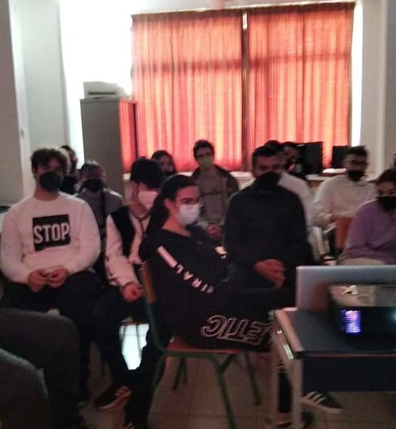 Βυσσιώτης που μένει πλέον στην Αγγλία μίλησε για τον εθελοντισμό στο Λύκειο Νέας Βύσσας