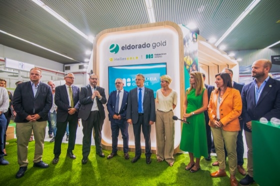 Στιγμιότυπο από τα εγκαίνια του περιπτέρου στην ΔΕΘ