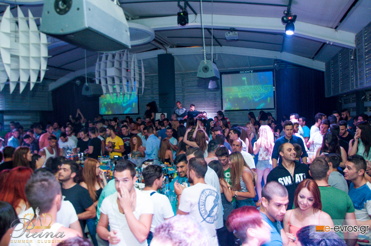 Πήρε... φωτιά το Reina Summer club την Παρασκευή το βράδυ.