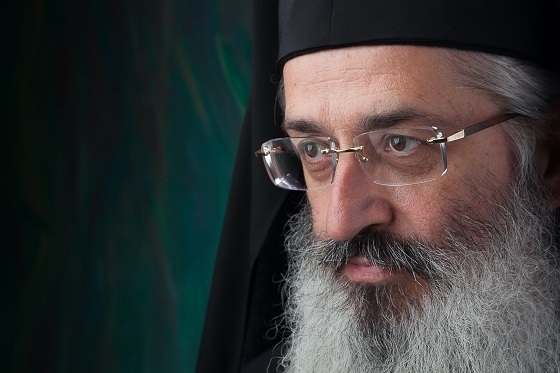 Η έλλειψη συγκεκριμένων αναφορών στον Έβρο προκαλεί ανησυχία στον Μητροπολίτη.