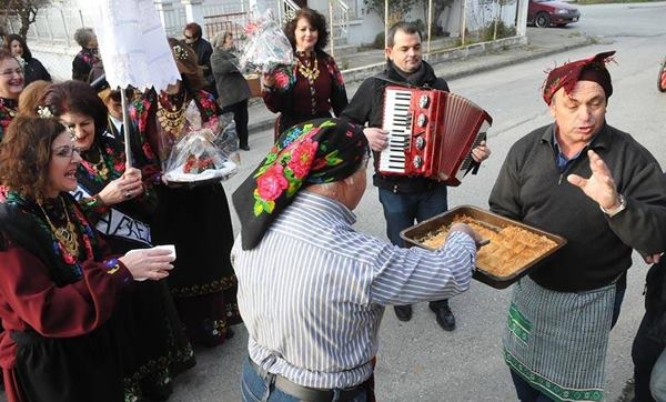 Το έθιμο της Μπάμπως - Γυναικοκρατία.