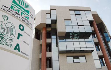 Το σημερινό καθεστώς συνταξιοδότησης των αγροτών δεν τους επιτρέπει να συνταξιοδοτούνται πριν τη συμπλήρωση του 67ου έτους ηλικίας.