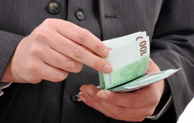 H ζημία σε βάρος του Ελληνικού Δημοσίου υπερβαίνει τις 210.000 ευρώ.