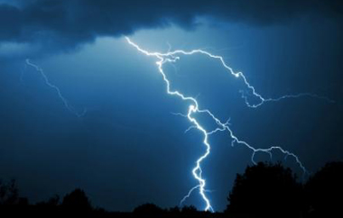 Τα έντονα καιρικά φαινόμενα αναμένεται να πλήξουν τη Θράκη τις απογευματινές ώρες της Τετάρτης.