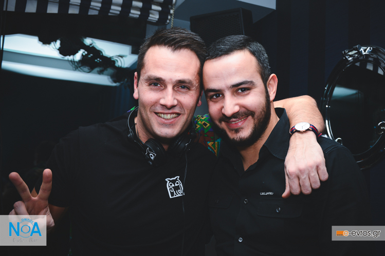 Πρωτοχρονιά στο ΝΟΑ Cafe -Bar με τον αγαπημένο μας Chris Papa.